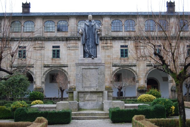 Monasterio de Samos 3 - Claustro del P. Feijoo
