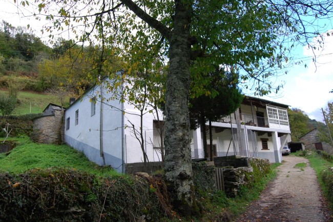 Casa natal del poeta Fiz Vergara Vilariño, Santalla